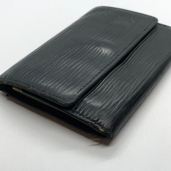 Louis Vuitton Key Case - Black Epi Leather - Picture 3 of 11